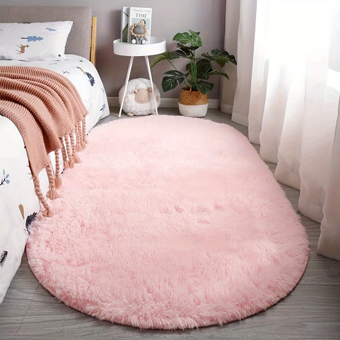 Plush Oval Area Rug for Bedroom and Living Room - Soft Polyester, Hand Washable, Perfect for Coffee Table and Doorway Decor