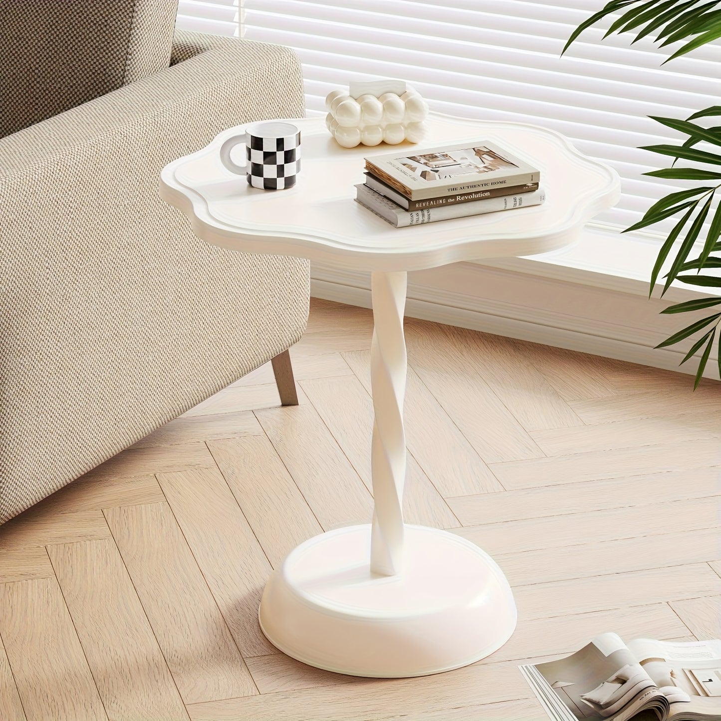 1pc Modern Freestanding Living Room Side Table, Stylish Small Round Coffee Table