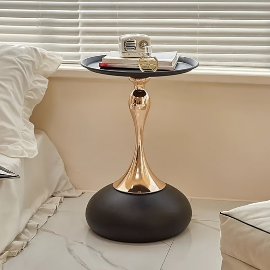 French-Inspired Iron Table 1pc French-Inspired Iron Side Table - Modern European Small Space End Table - White & Black Round Metal Coffee Table
