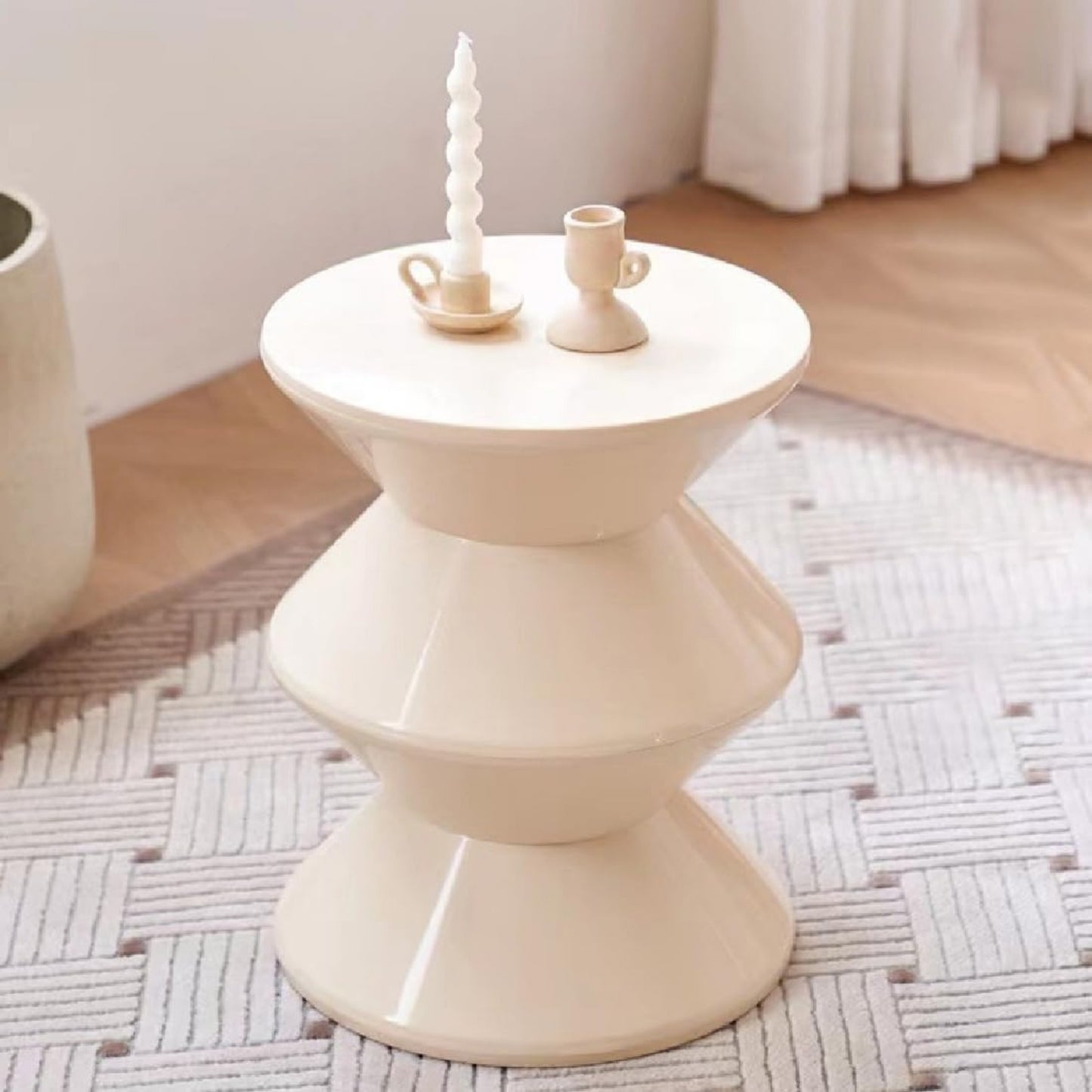 Creative Round End Table, Modern Sofa Side Table Small Coffee Table Nightstand for Living Room Bedroom Office Apartment (White)
